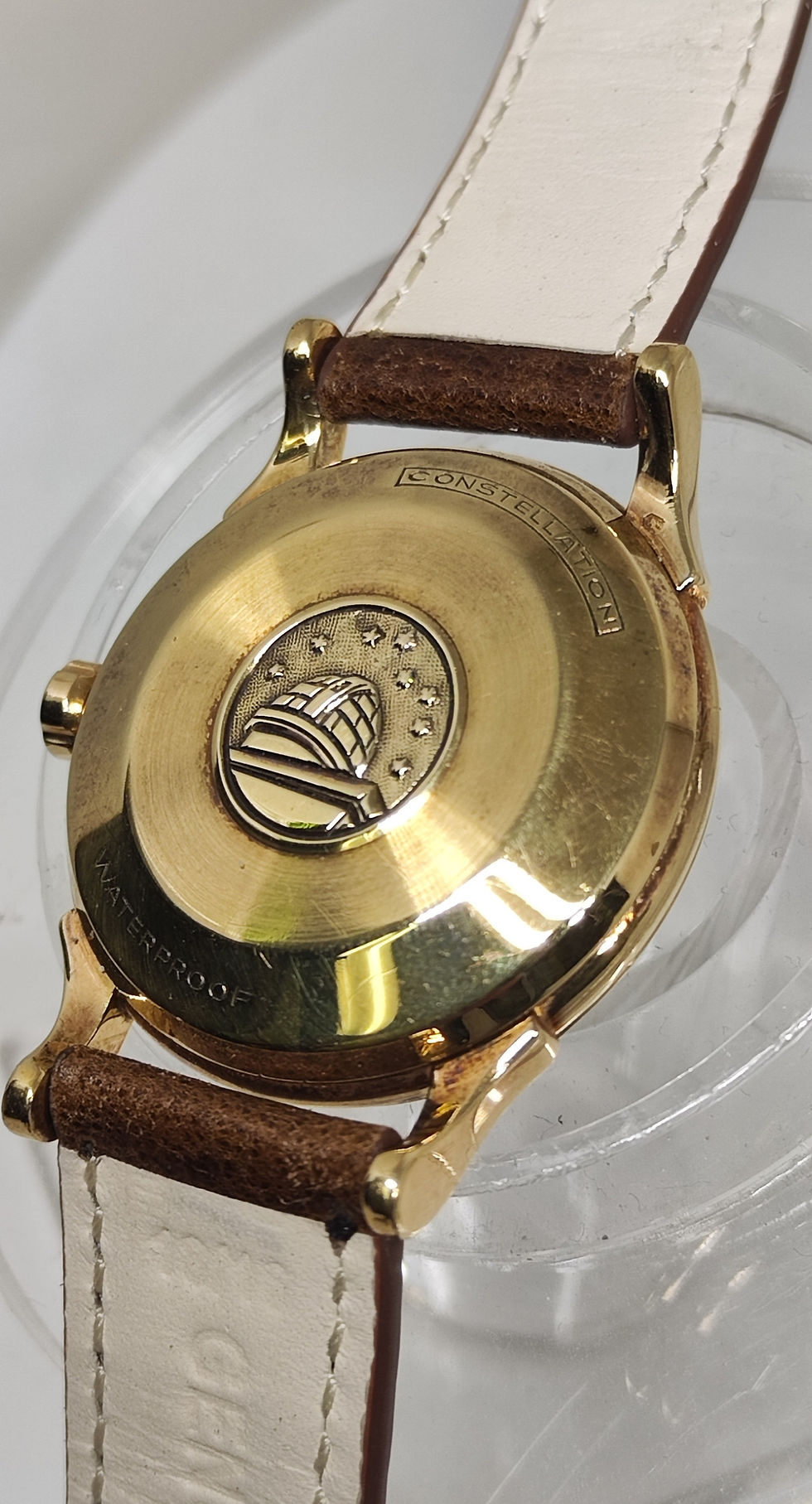 Thumbnail: Omega Constellation PiePan 18kYG Arrow Markers