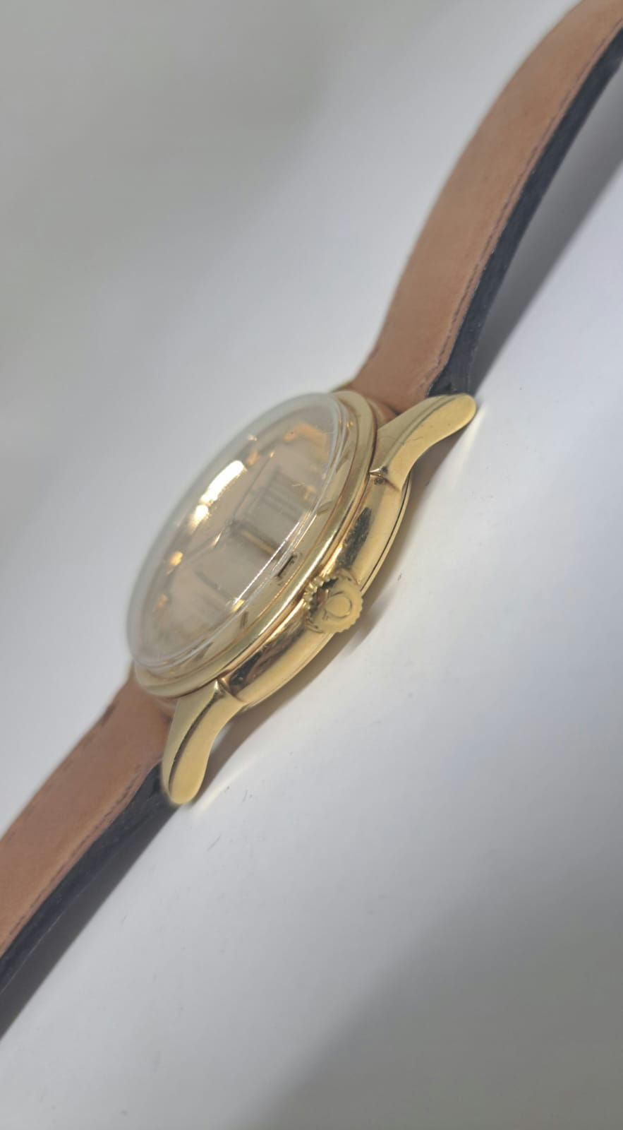Thumbnail: Omega Constellation Pie Pan Gold Dial