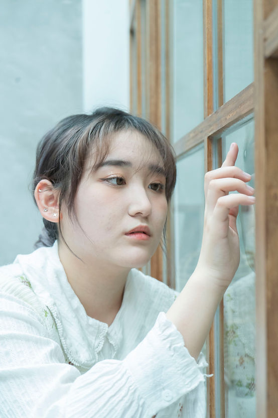 為春日蒙上紗-2.jpg