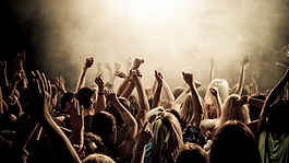 concert-smoke-crowd-people-concert-music-youth-club-photos-crowd-cheering-the-mood-the-smo