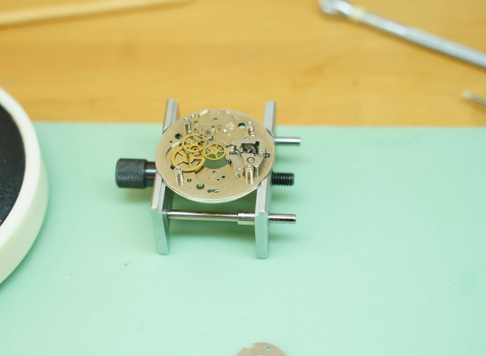 Movement Holder The Essential Basic Tools of Watchmaking