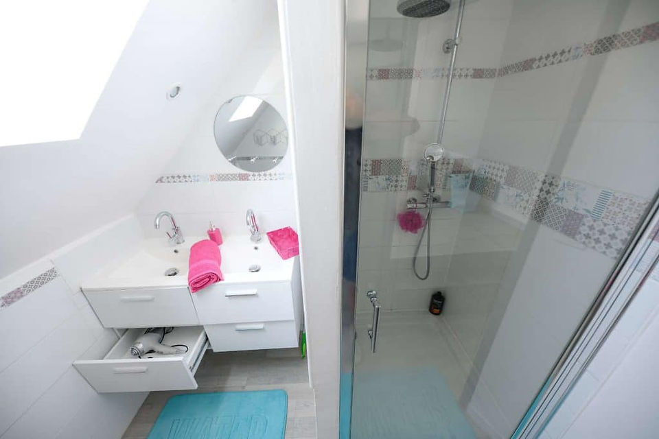 swiss guesthouse sitters rempalcement maison d hote la villa de la croix champagne bed and breakfast