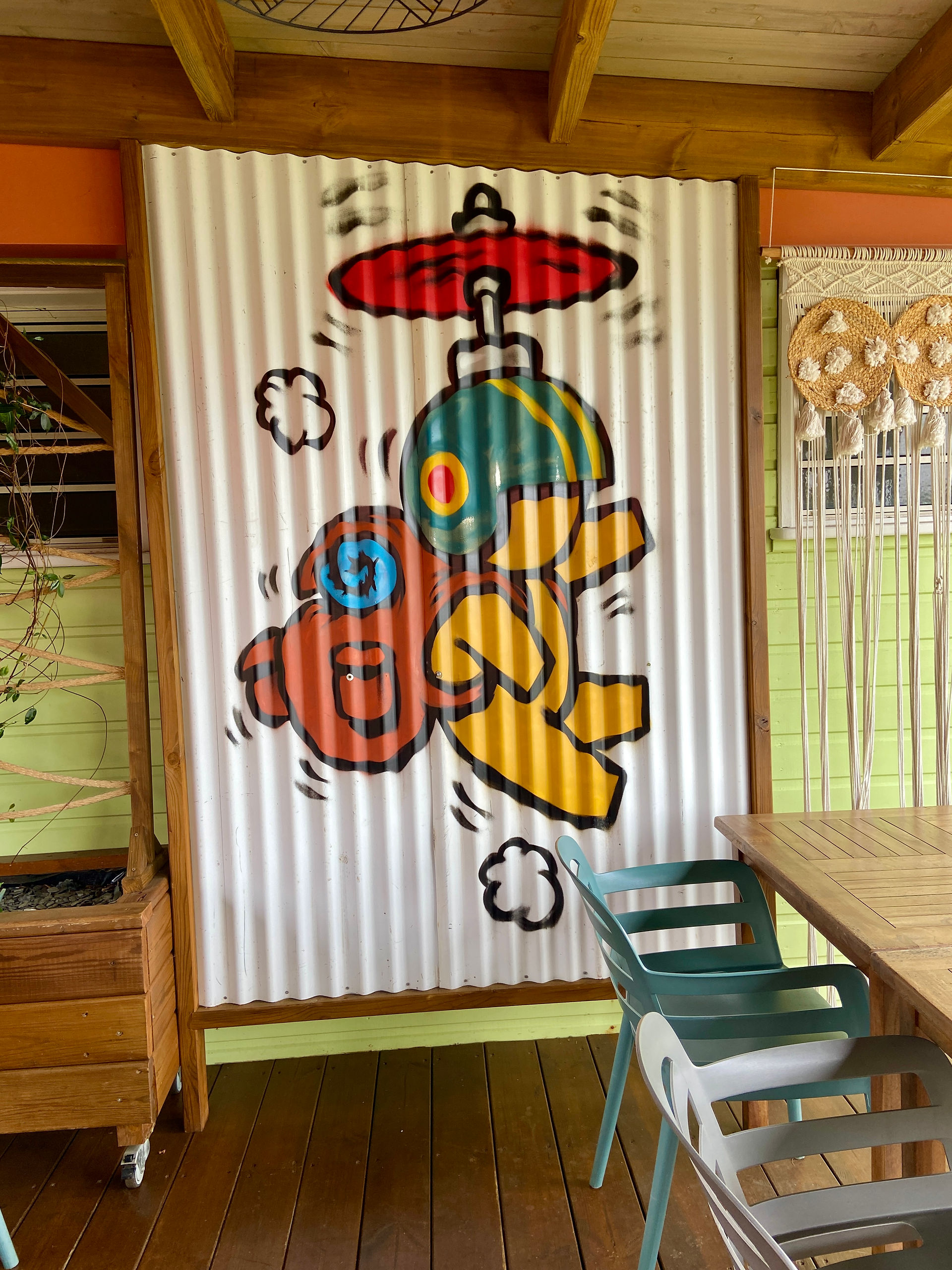 swiss guesthouse sitters remplacement hotelier  la reunion mafate kayamb