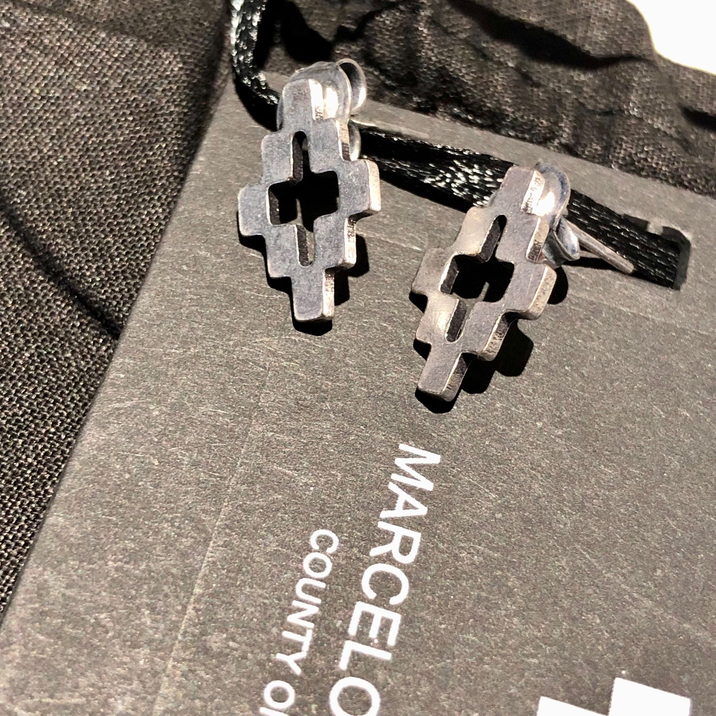 MARCELO BURLON Metal Cross Earrings (Silver)