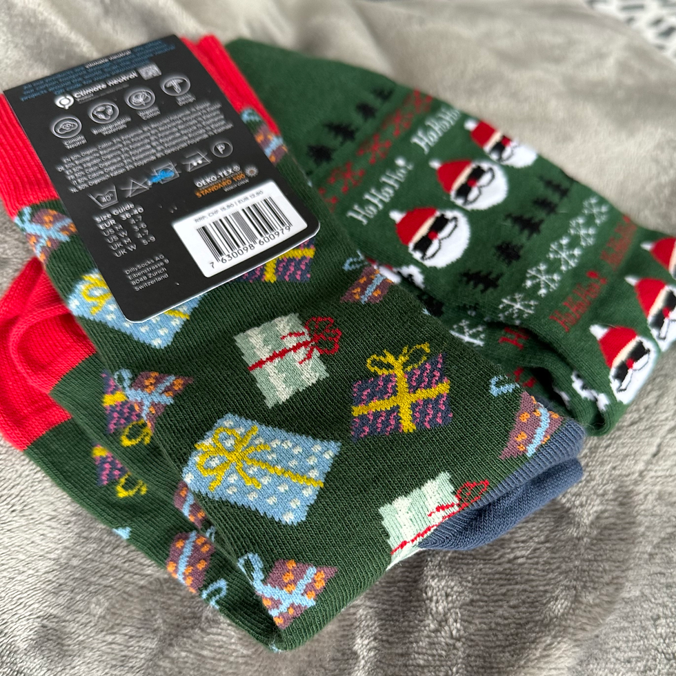 Swiss Design Crew Socks Set for Him & Her - Xmas (Green)
