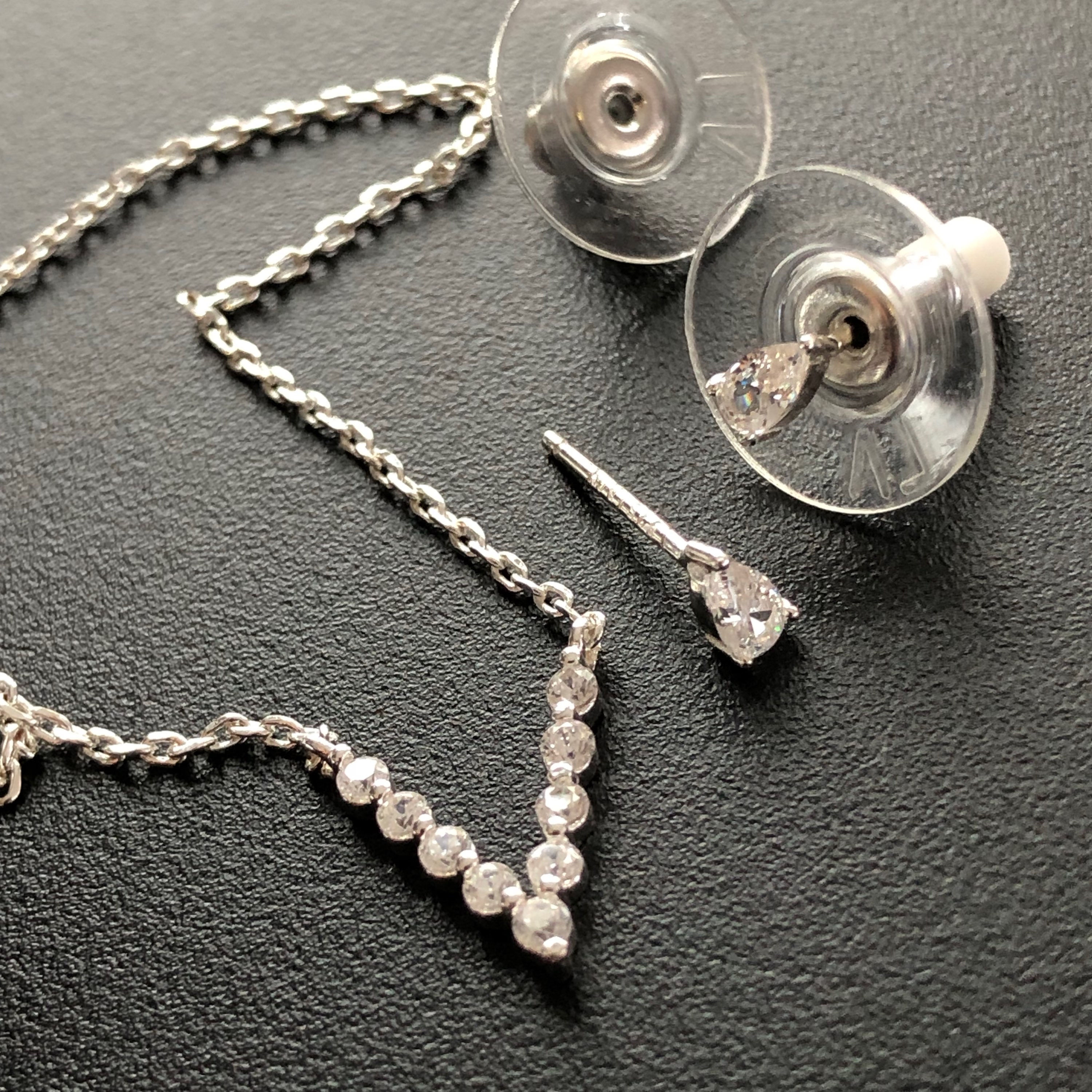 Classic Necklace with V-Shape Stone Pendant & Earrings Set