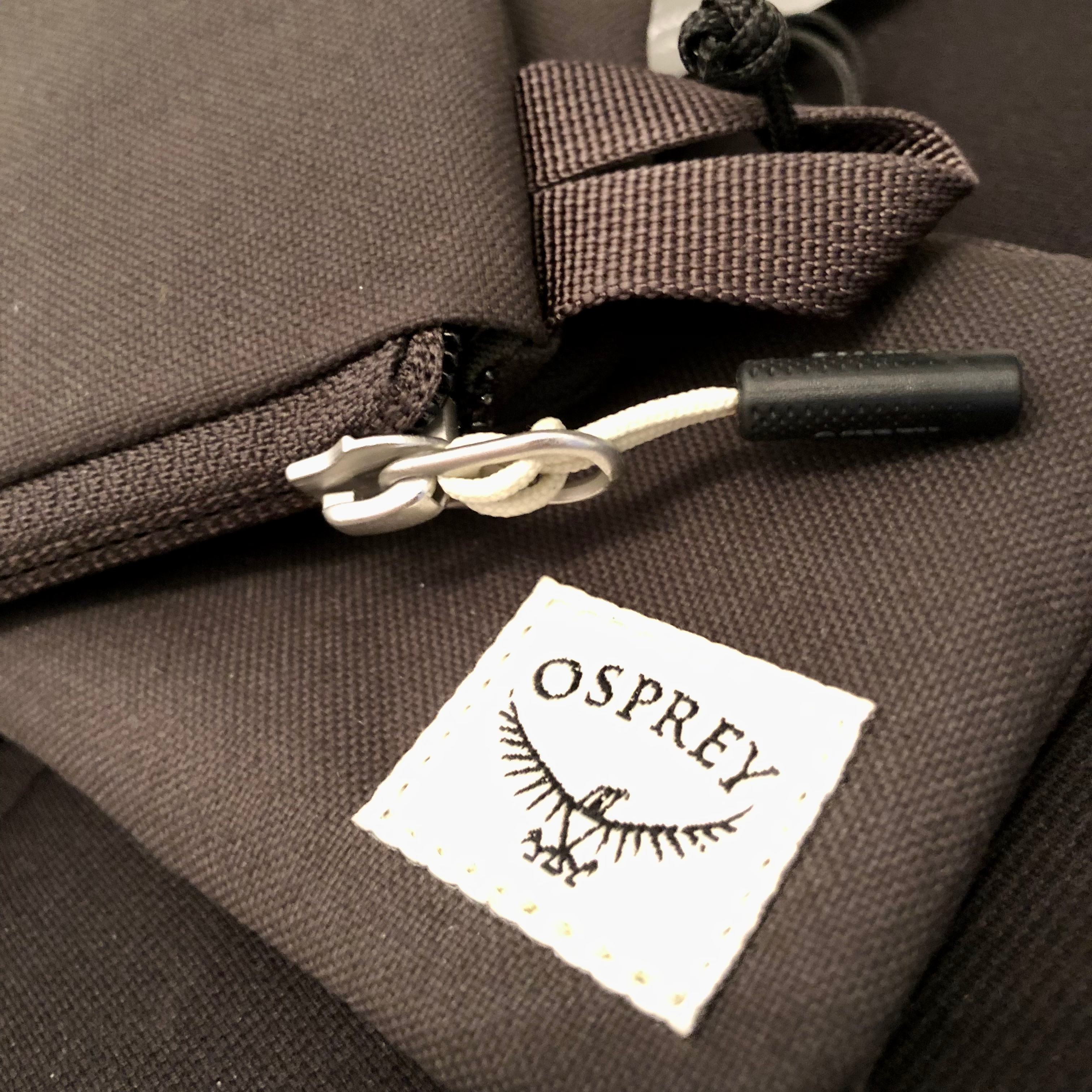 OSPREY Arcane™ Zip Pouch Small