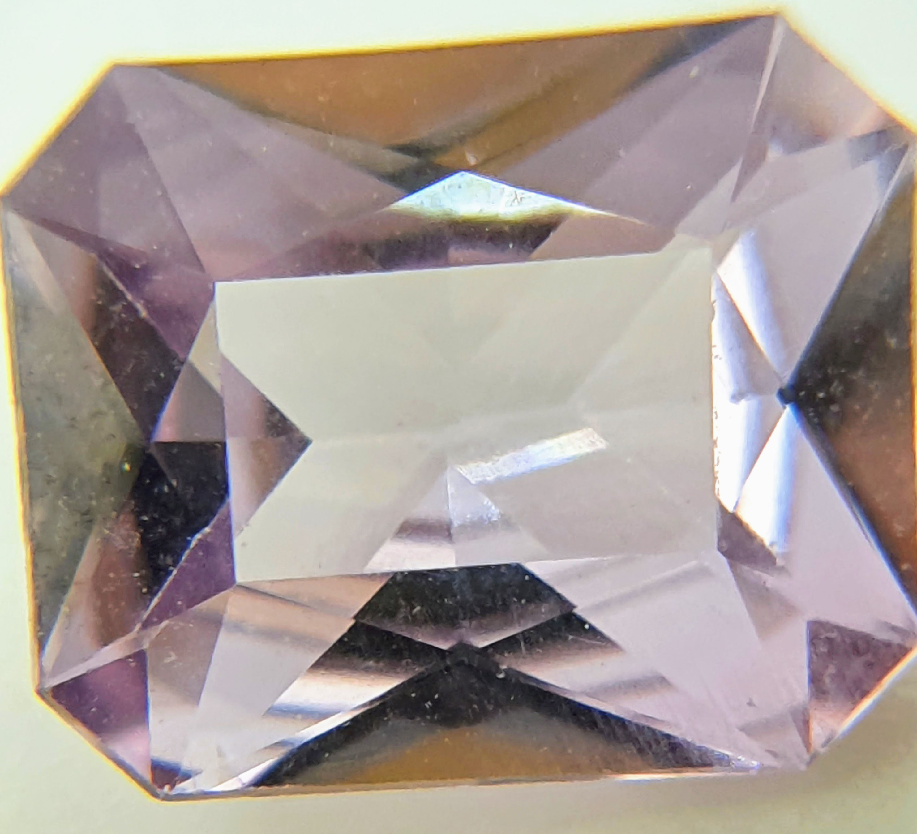 Certified Spinel - Sri Lanka - 1.43 carat , PINKISH PURPLE RADIANT CUT