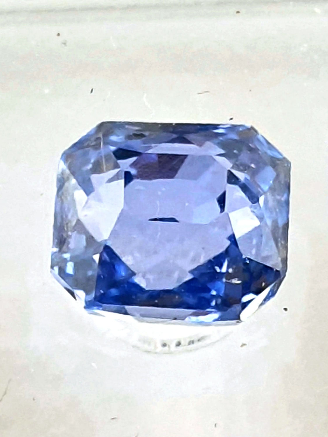 प्राकृतिक नीलम 1.15 सीटी