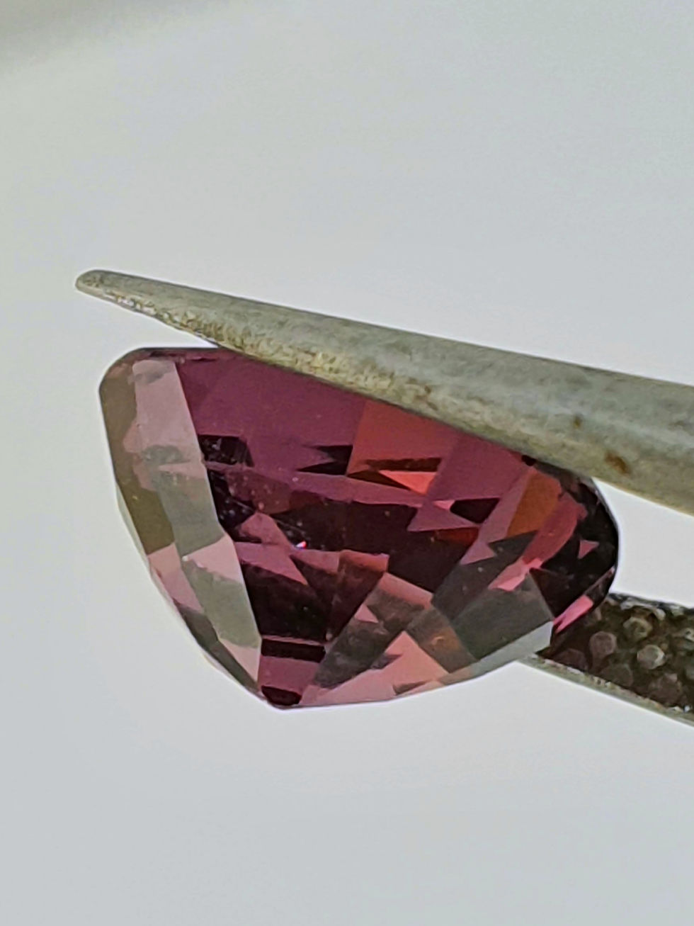 Miniature : Spinelle naturel 2,44 ct