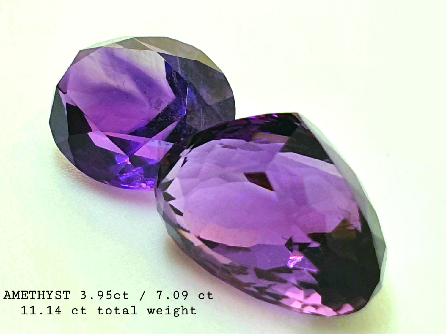 Natutal Amethyst 2pcs lot