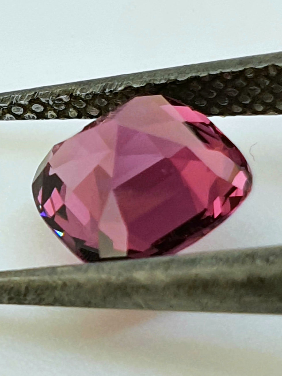 Miniaturbild: Natürlicher Spinell / Sri Lanka 1.68ct