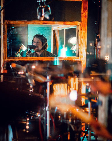 In Caravans - Lydstudie - Jylland - The Hideout Studio - Indspilning 4.jpg