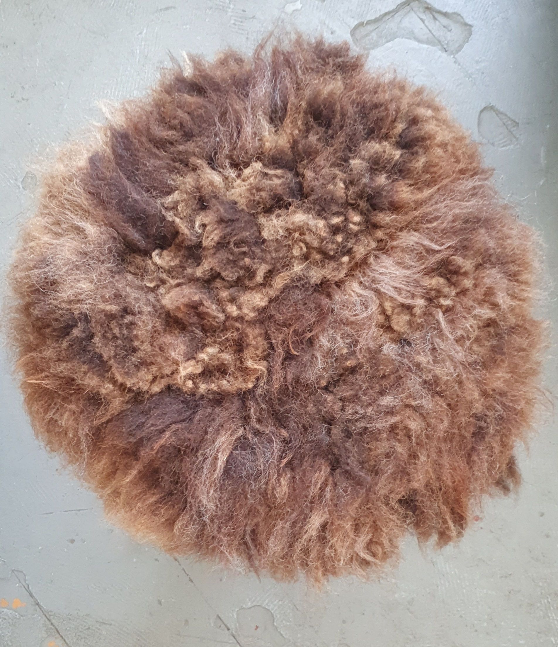 Bergschaf Sitzkissen braun