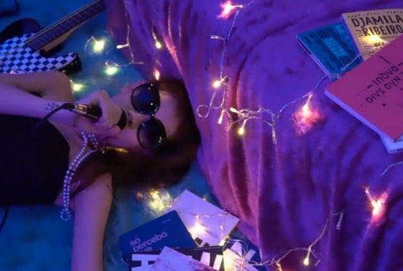 SÓS: Ao cair de mim morrerei vivendo - apresentação ao vivo e online