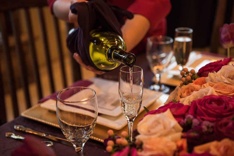 pouring-wine.jpeg