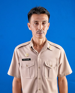 นายจารึก แสงทอง.jpg