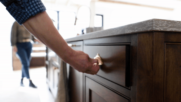 Custom Cabinetry vs. Pre Fabricated