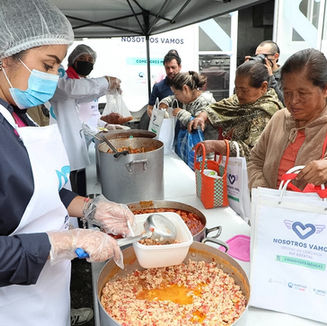 Llegan los Comedores Móviles del SEDIF a Huimilpan