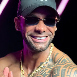 De los Fierros al Micro: Tanislao, el Influencer que No Sabías que Necesitabas en tu Playlist