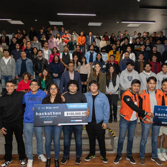 Premian a ganadores del Hackathon Querétaro Digital