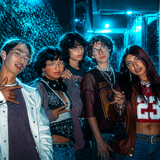 SENTMAQUIA presenta “ASTERES”, un EP entre pop, glitch y vulnerabilidad urbana