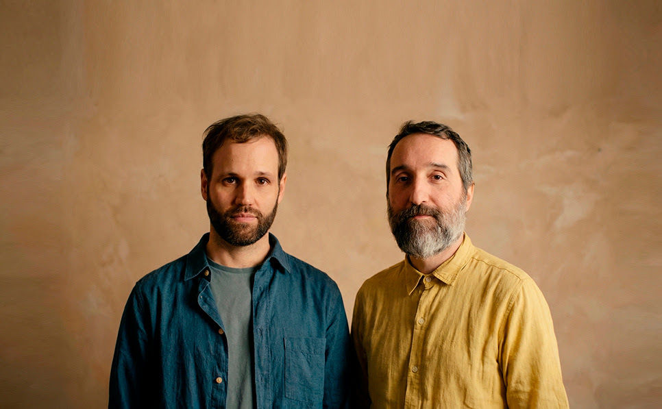 Ale Zar y la anatomía de la distancia emocional en El abrazo