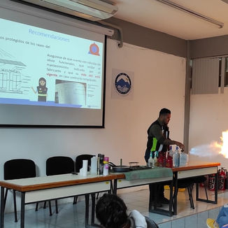 Capacita SESA en materia de Protección Civil a personal del Hospital General de Jalpan