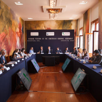 SEDESU comparte modelo queretano del precio al carbono