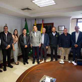 Se reúne Mauricio Kuri con Gobernador de Risaralda en Colombia