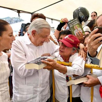 En Durango, presidente AMLO entrega segunda etapa del sistema Agua Saludable para La Laguna