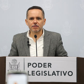 El Poder Legislativo recibió la Iniciativa de Ley correspondiente al Proyecto Hídrico Batán: Diputado Gerardo Ángeles