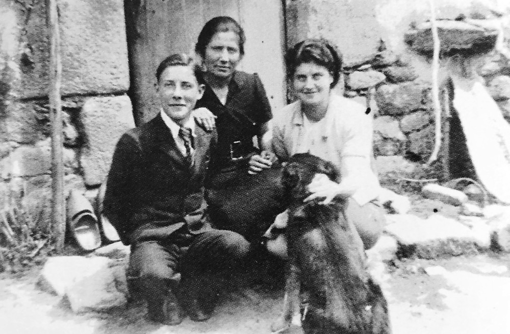 Camille (left), Louise (middle) and Denise Bardet (right). Photo courtesy of Jean Bardet.