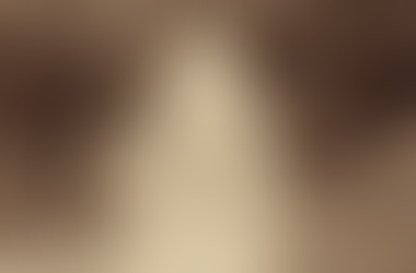 Klasična patriarhalna družina ne gre nikamor – in tudi mit matere ne