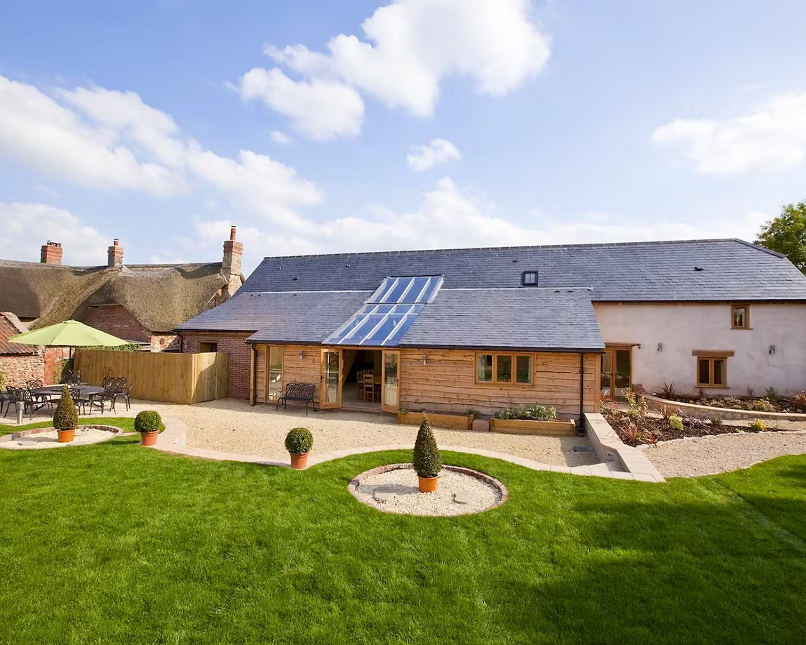 Untitled design - 2024-08-12T215154.891.png