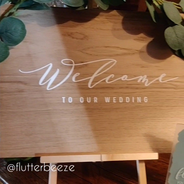 Thumbnail: Wooden Welcome Sign