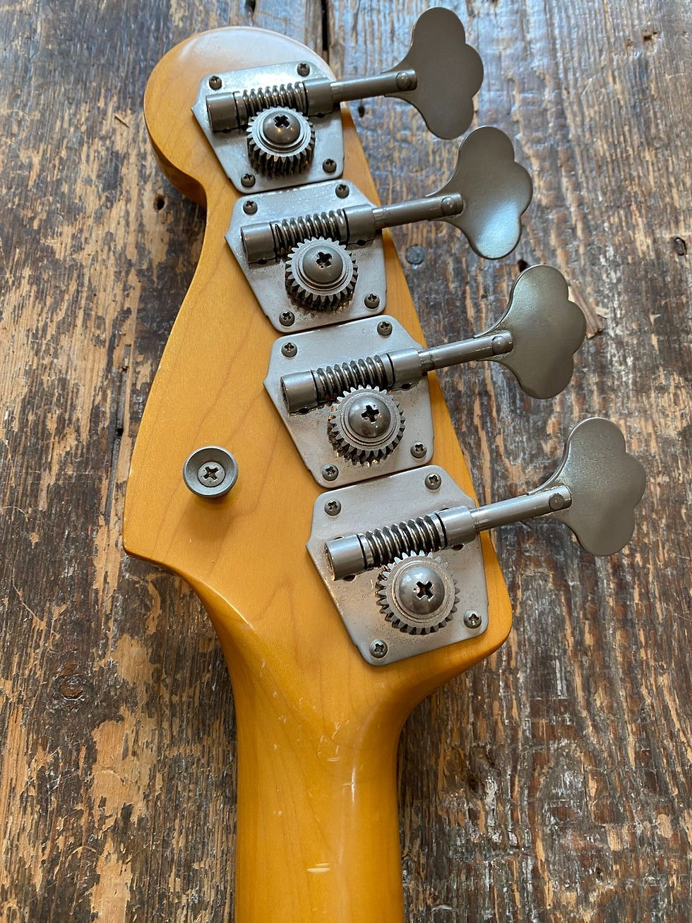 Thumbnail: Fender FujiGen 1962 Reissue Precision Bass MIJ I-Serial 1990 Three Tone Sunburst