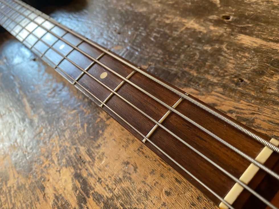Thumbnail: Fender American Vintage 1962 Jazz Bass 1989 Three Tone Sunburst w/ Hardcase