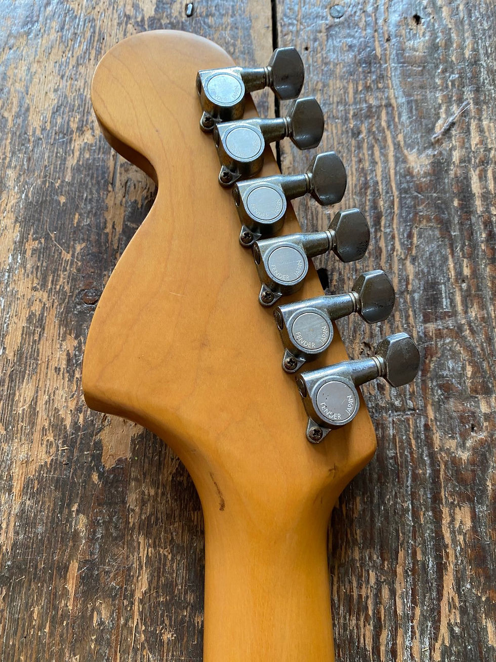 Thumbnail: Fender Stratocaster 1972 Reissue FujiGen MIJ E-Serial 1984-87 Olympic White