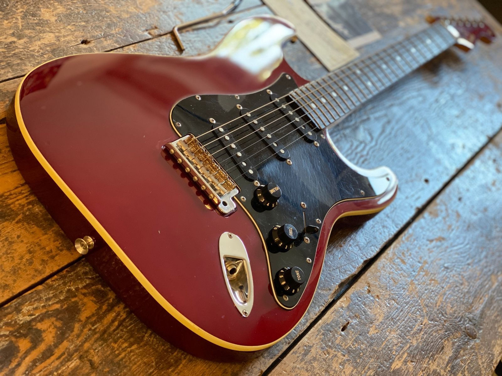 Fender Japanese Aerodyne Stratocaster 2006 Old Candy Apple Red CIJ w/ Docs