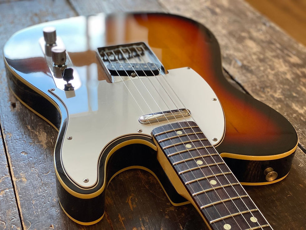 Thumbnail: Fender Vintage 1993 Telecaster Custom '62 RI MIJ FujiGen Three Tone Sunburst