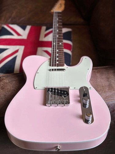 【値下げ】Fender JAPAN テレキャスター pink Fender Made in Japan Junior Collection Telecaster Satin