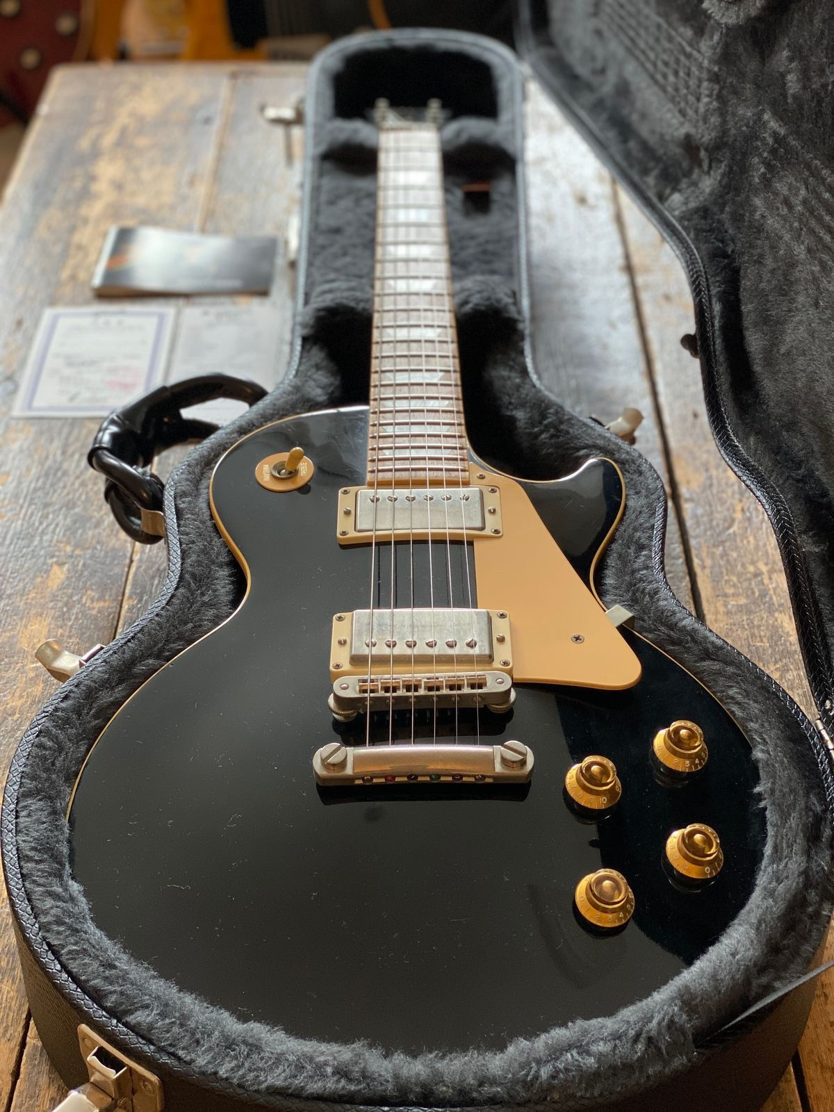 Gibson Les Paul Standard 2005 Ebony Japanese Yamano Export with Hardcase & Docs