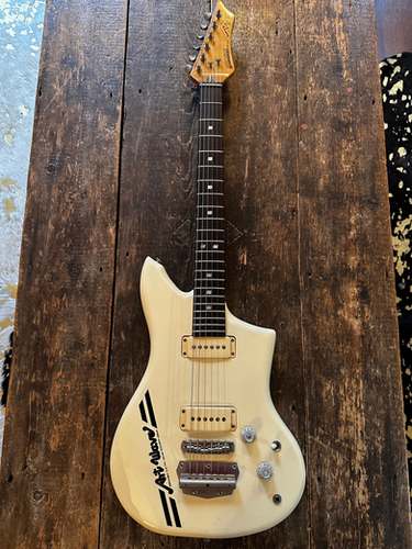 Rare Vintage 1980 Japanese Fernandes V7 Art Wave MIJ Olympic White