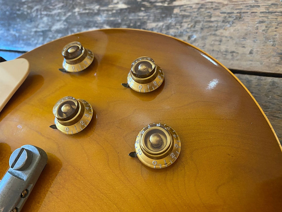 Thumbnail: Gibson 1998 Les Paul Classic Honeyburst Yamano Export Non-Chambered w/ Docs & HS