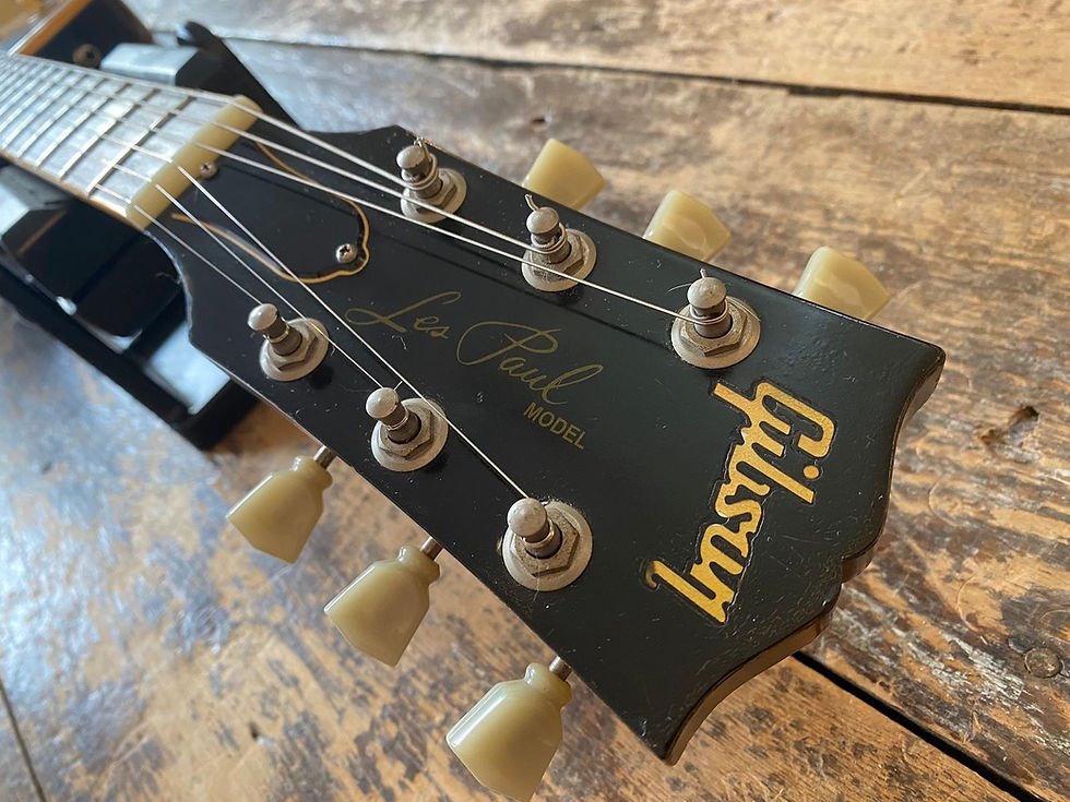 Thumbnail: Gibson Vintage 1997 Les Paul Standard Dark Tobacco Burst Plaintop Relic 