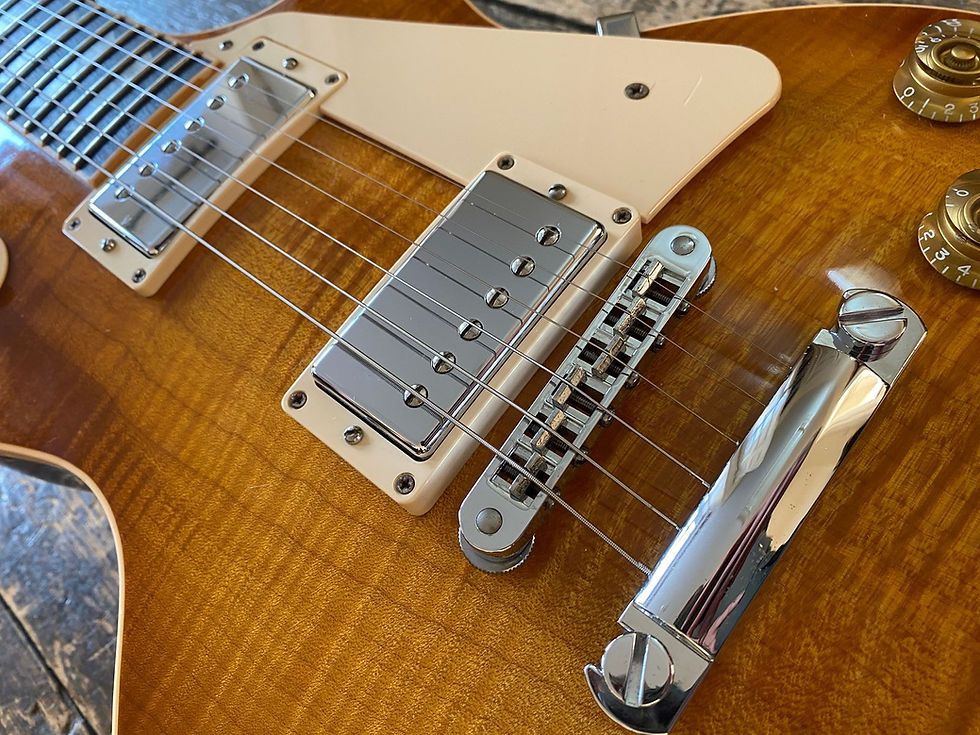 Thumbnail: Gibson Les Paul Traditional 2012 Bookmatched Desert Burst 