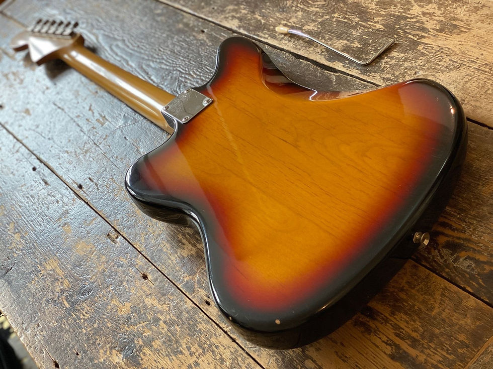 Thumbnail: Fender Jaguar 1966 Reissue MIJ N-Serial Grunge Era 1993-94 Three Tone Sunburst