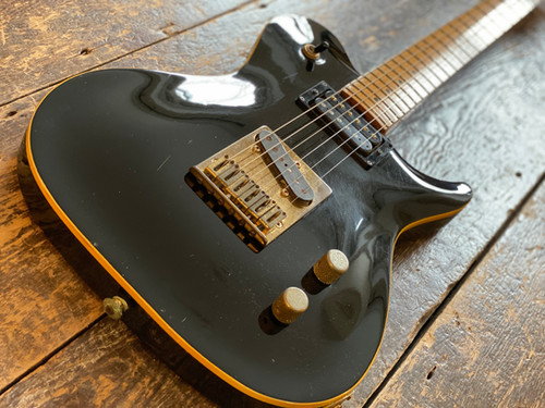 Vintage 1987 Japanese Greco Device Electric Guitar with Spirit