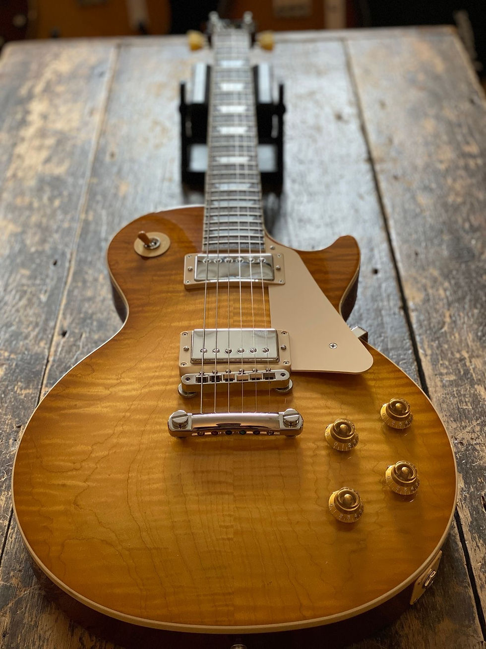 Thumbnail: Gibson Les Paul Standard Japan Only 'Custom Shop Top' Model Honey Burst w/ OHSC